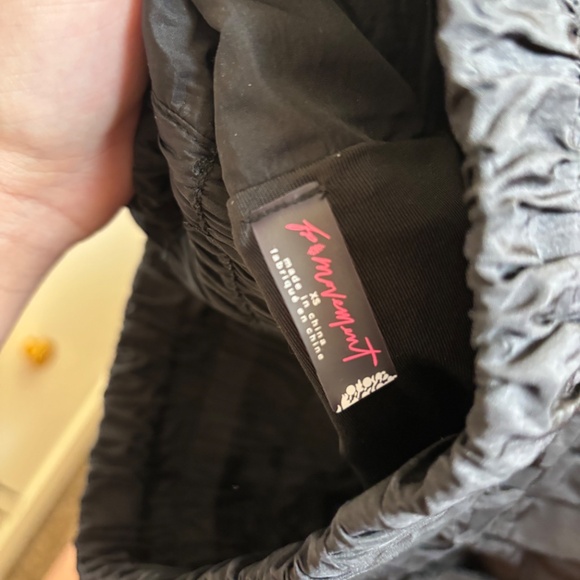 Free people movement shorts lot - Picture 2 of 6